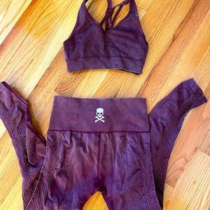 SOUL BY SOULCYCLE DIAMOND KNIT BURGUNDY SKULL SET SIZE XS
